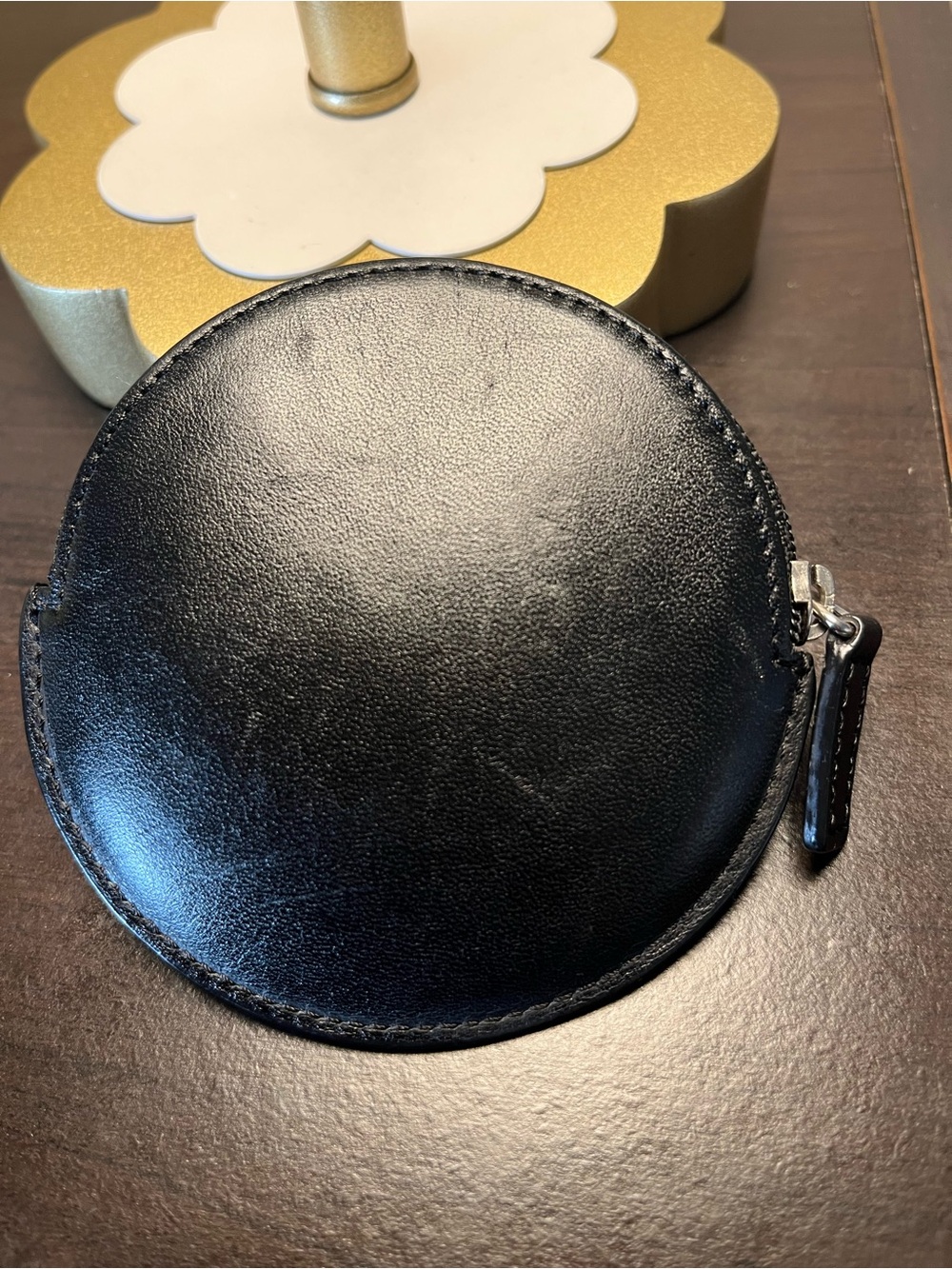 Coach Black Round Leather Zip Coin Pouch vintage EUC - Picture 2 of 9